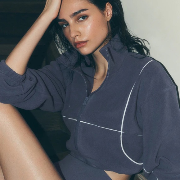 ALO Yoga Jackets & Blazers - Alo Yoga Polar Fleece Game Time Full Zip Jacket (Blue Stone White)